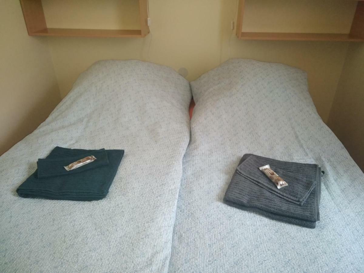 Start Apartmanok Pécs Esterno foto