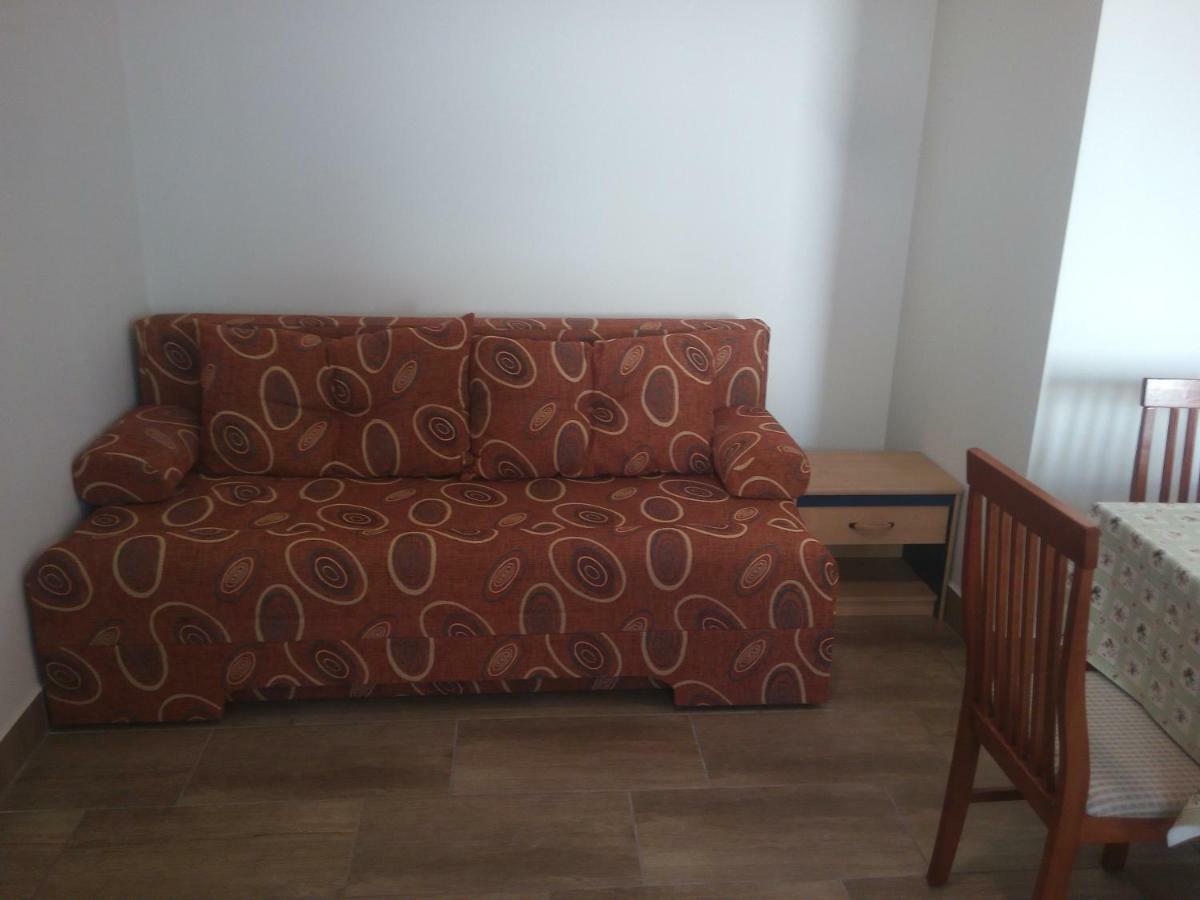 Start Apartmanok Pécs Esterno foto